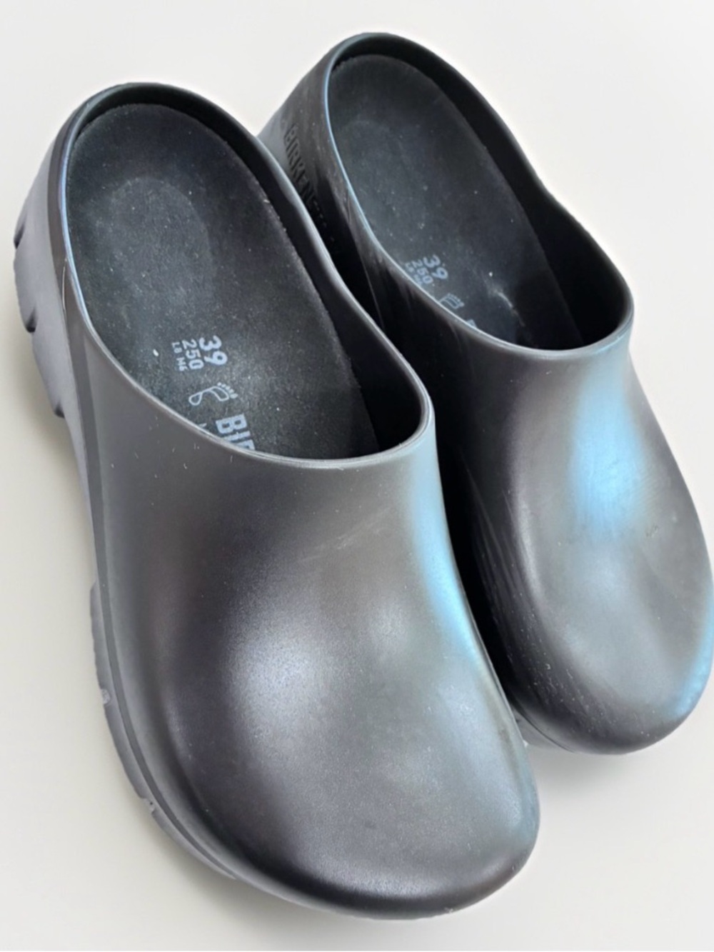 Birkenstock NewBox Super-Birki 2.0 Black Polyurethane Regular EU 39 or 8.5 US